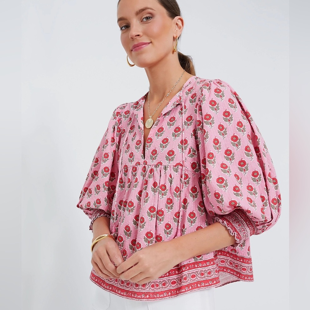 NWT SAYLOR SAMAH TOP SIZE SMALL